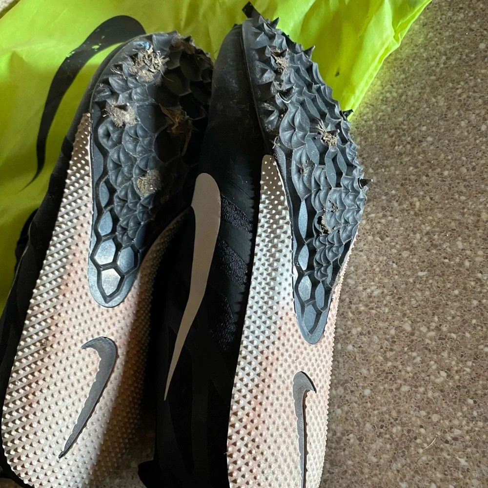 Nike track shoes 10.5